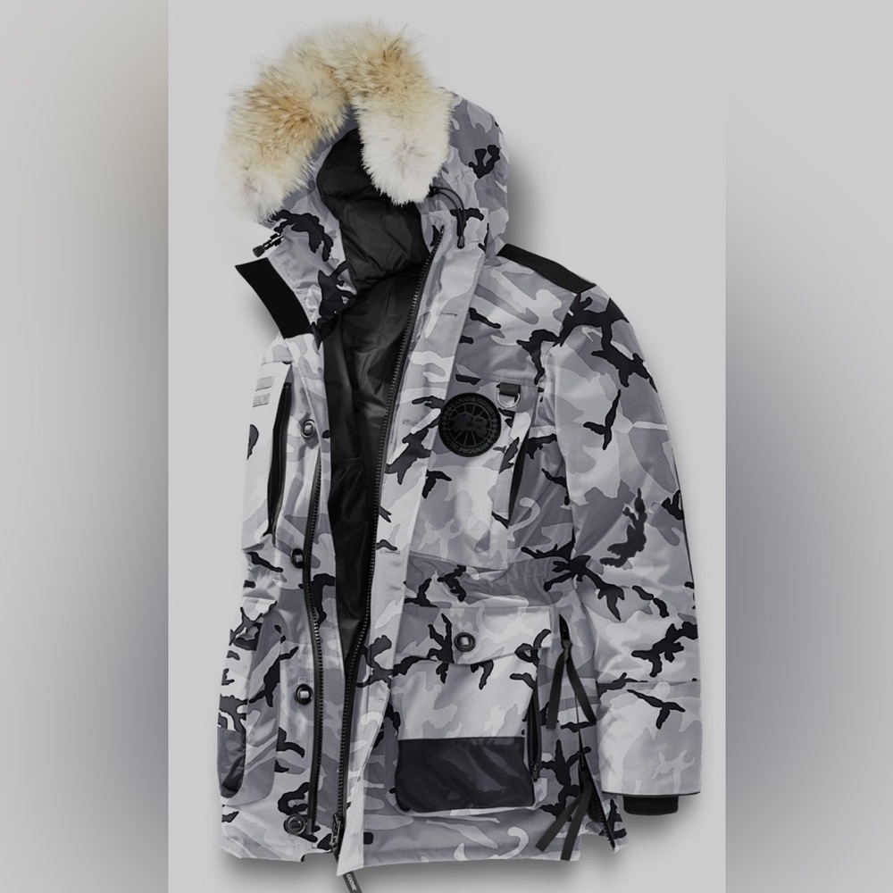 Canada goose white Macculloch Parka , brand new, limited jacket - Picture 1 of 12